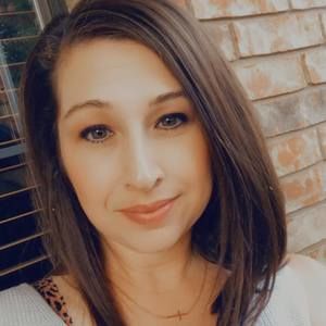 Meet your Posher, Monica